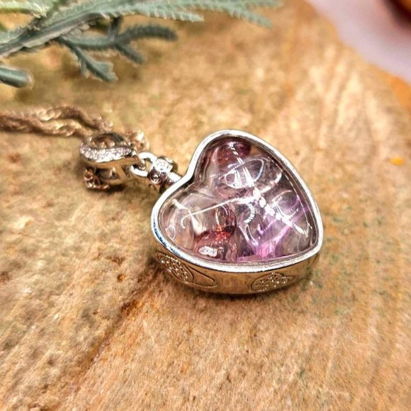 Nature Super Seven Crystals Floating Silver Heart & Leaf Pendant Necklace - Picture 2 of 10